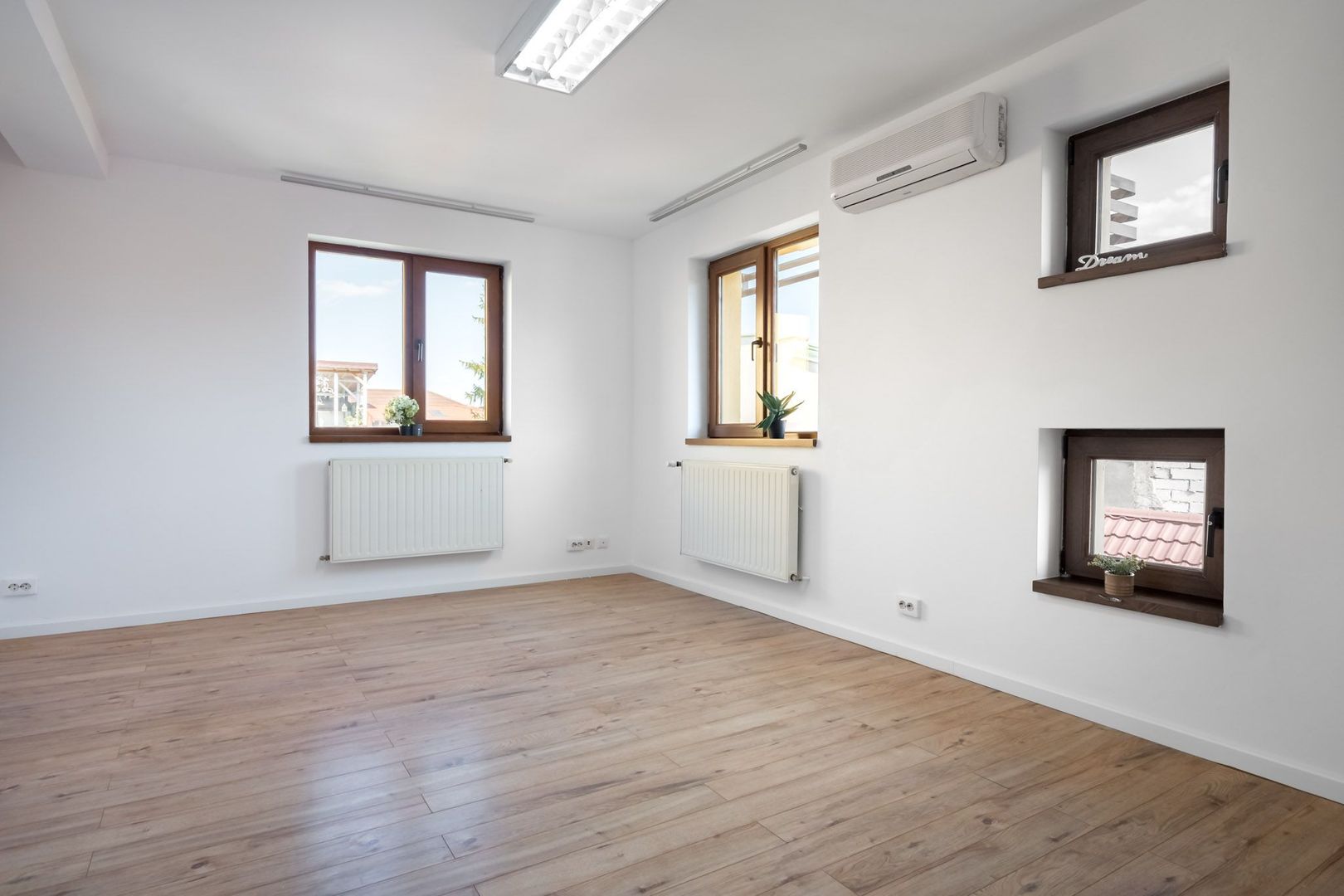 COMISION 0% - Vila NOUA pentru birouri 220mp utili, parcare proprie,8 min metrou - Poză 15