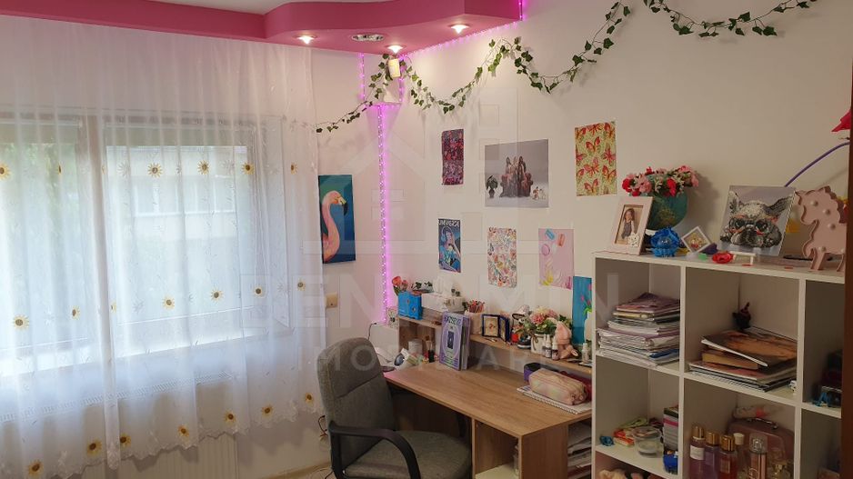 Apartament 4 camere etaj 1 Cartier Noua 99mp doua parcari - Poză 6