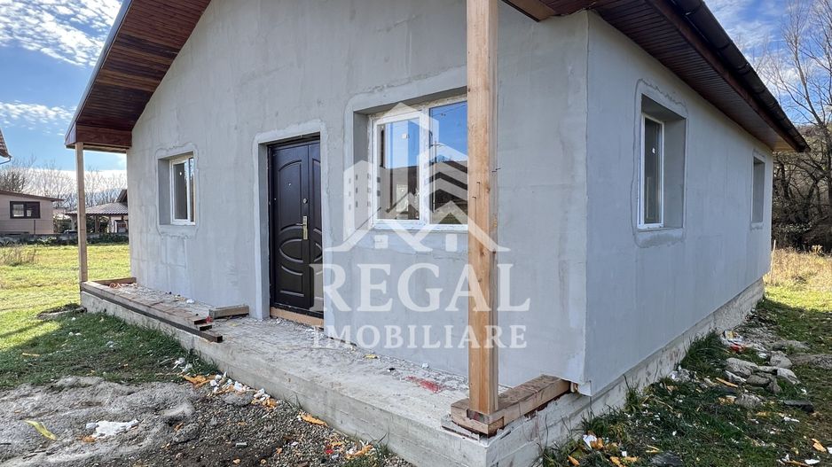 Casă de vânzare în Popești – ideală pentru liniște și aer curat - Poză 5