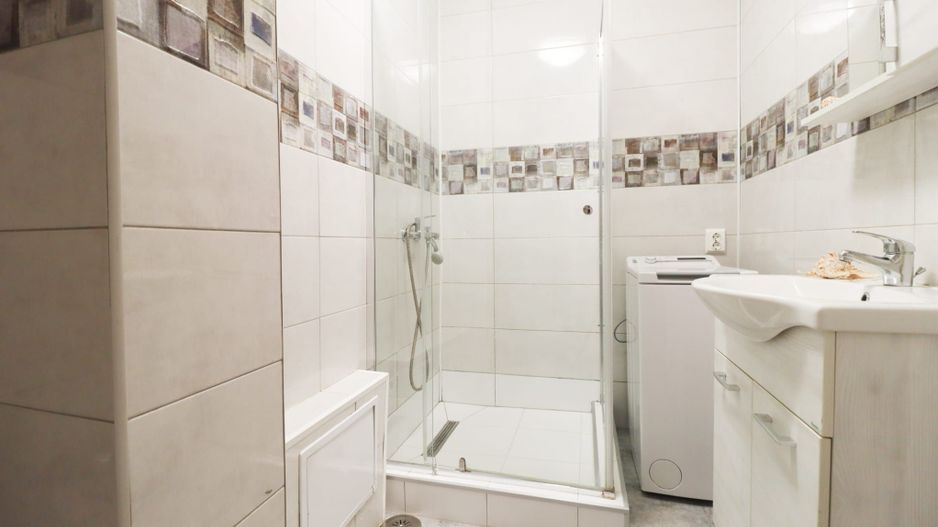 OBOR-PASAJ, STRADAL, BLOC REABILITAT, LIBER - Poză 25