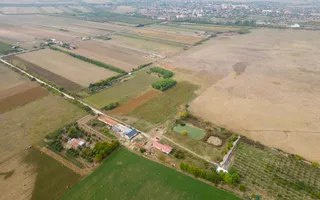 Casă cu teren 13 418 mp intravilan - Poză 22