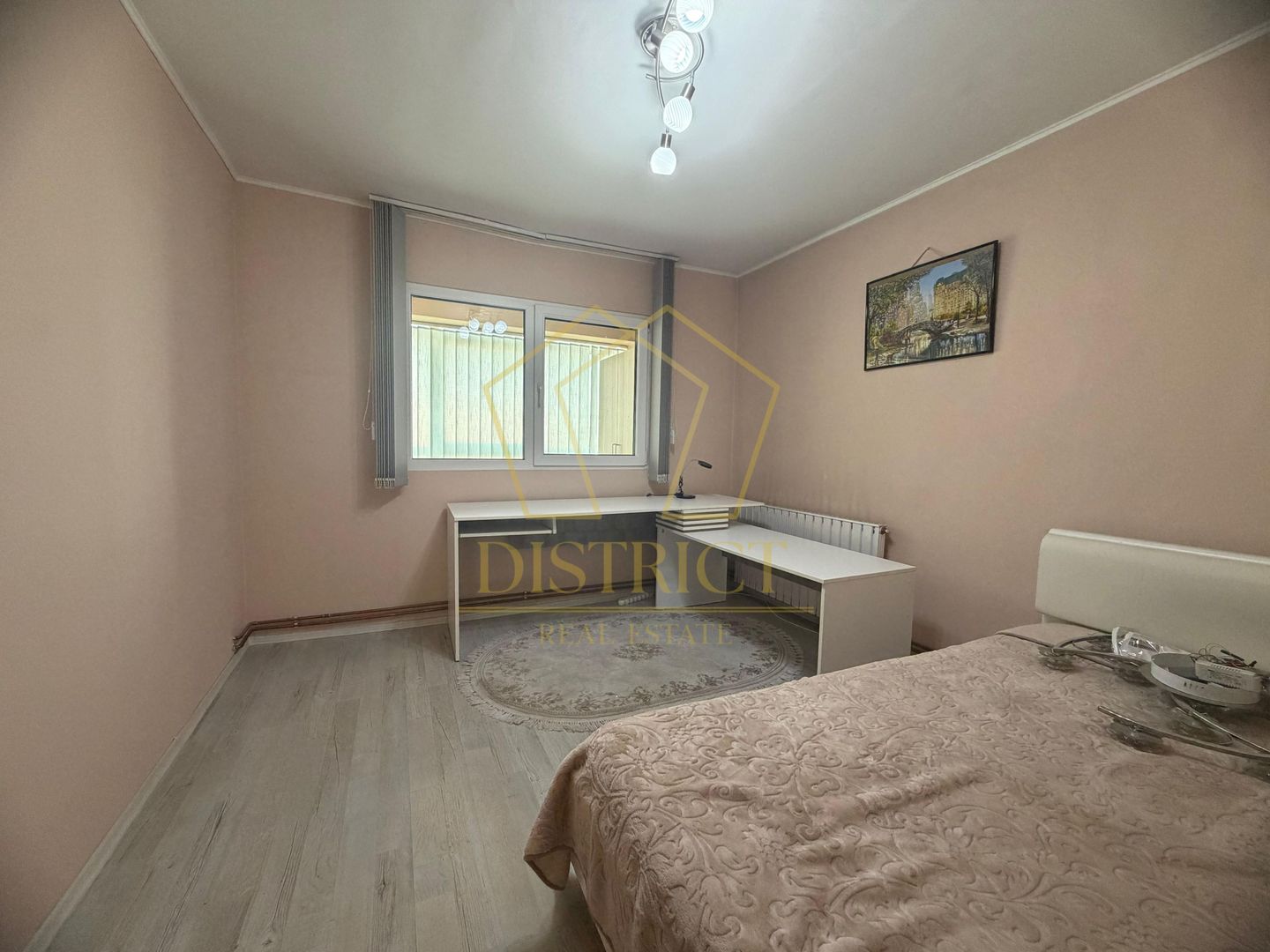 Apartament decomandat cu 5 camere si 2 bai, etaj 2 | Buziasului - Poză 13