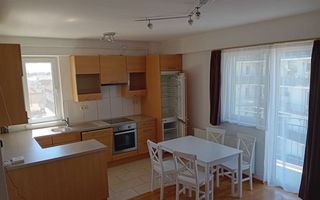 Apartament 3 camere balcon 5 mp si parcare privata zona Turnisor - Poză 2