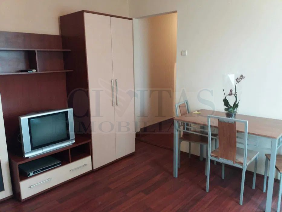 2 camere, etaj 2, in zona Diana, Gheorghieni - Poză 1