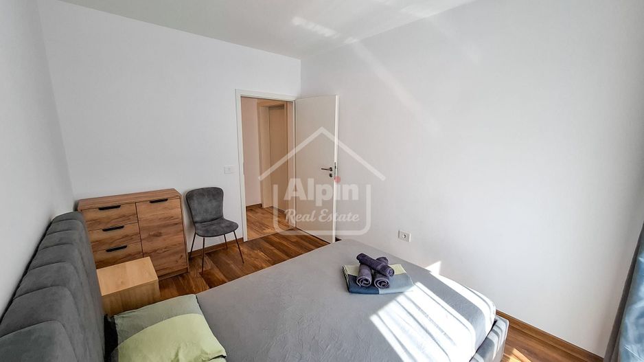 Proprietate Deosebita In Vila - Poză 18