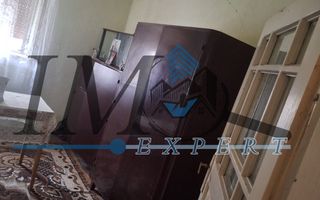 Casa de vânzare in Craciunel la strada principală - Poză 3