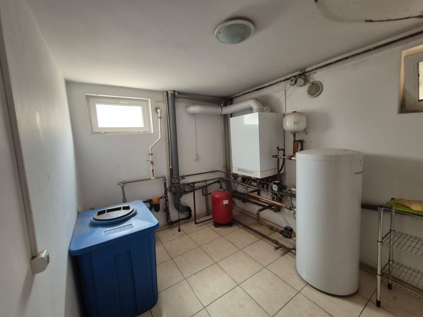 Inchiriere vila 5 dormitoare S + P + 1E + M zona Erou Iancu Nicolae - Poză 34