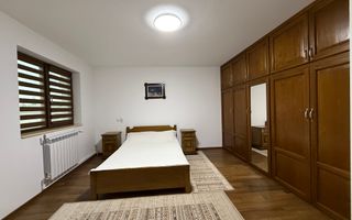 Casa / Vila cu 7 camere de vanzare in Ovidiu Sud Constanta - Poză 4