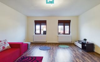 Casă cu 5 camere în Vladimirescu - Poză 25