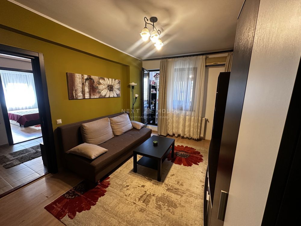 Direct proprietar- apartament 2 camere si loc parcare inclus - Poză 1