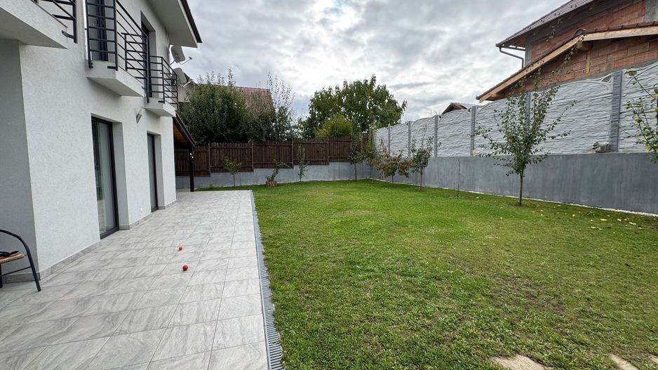 Casa superba , 5 camere si garaj ,Sura Mica, Sibiu - Poză 10