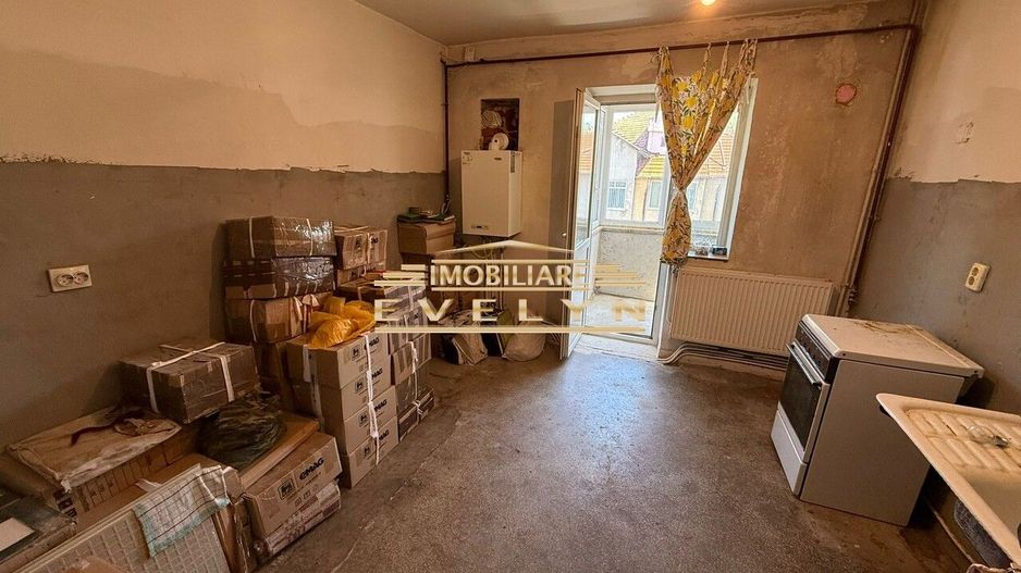 De vanzare apartament 3 camere-bloc tip vila !! - Poză 4