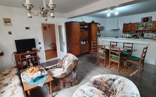 Casa cu 1064 mp teren, ideala pentru pensiune - Poză 8