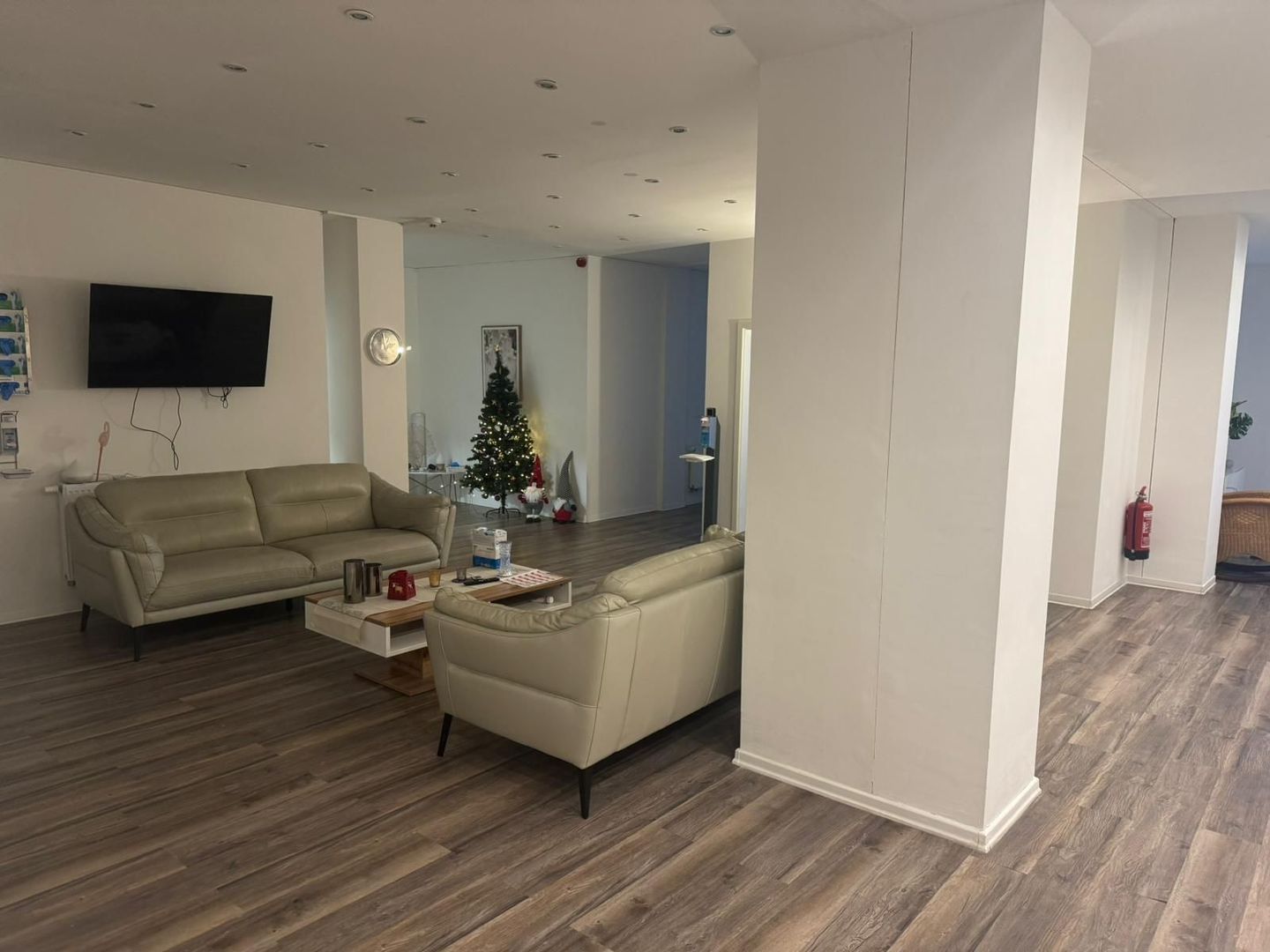 PREMIUM HEALTHCARE INVESTMENT | Guaranteed 6.77% Yield | Germany - Poză 16