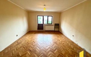 Apartament de vanzare decomandat | Etaj 2 | Zona Micro 17 - Poză 2