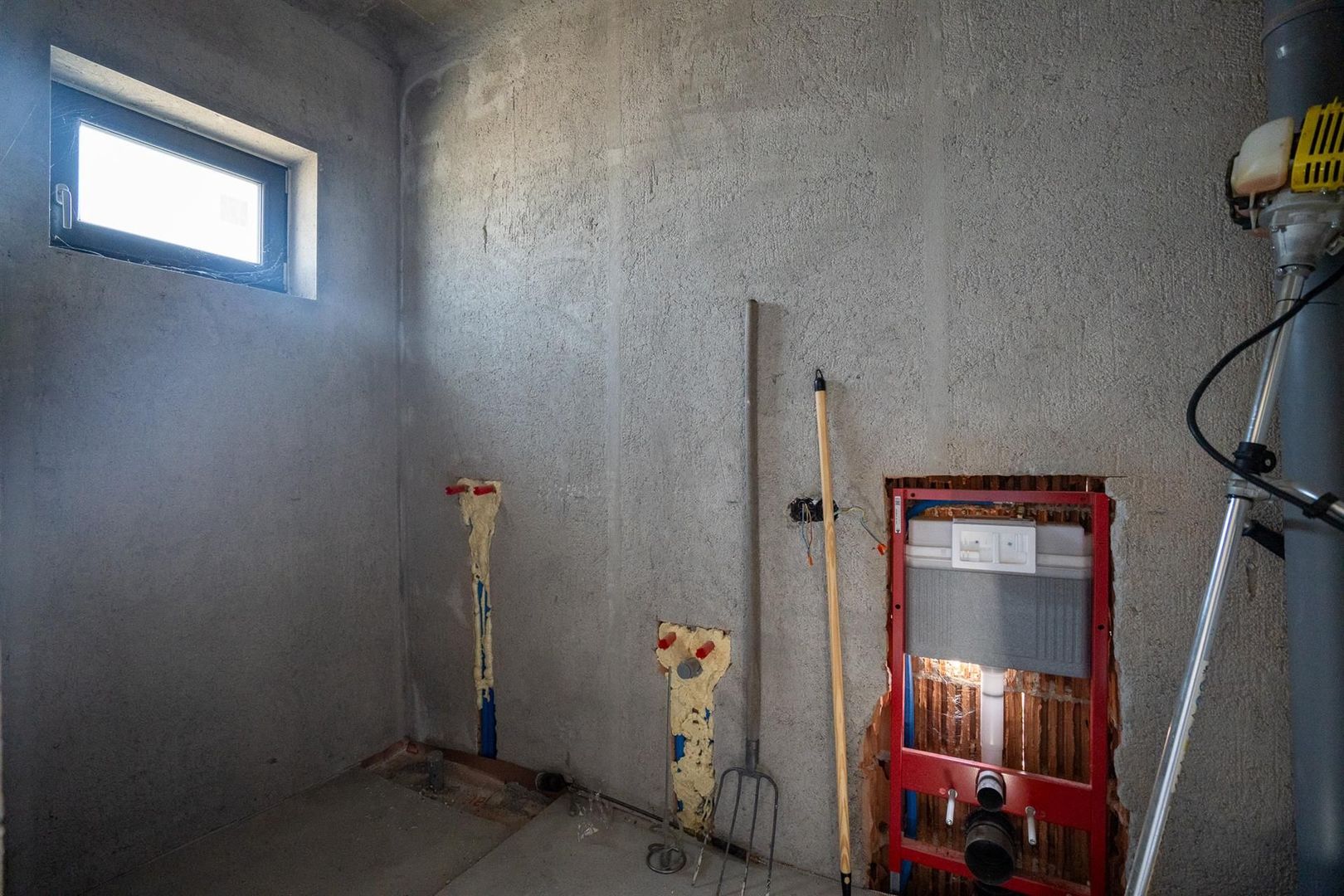 Casa in Oradea 2 dormitoare 2 bai garaj - Poză 12