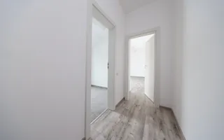 Apartament nou - loc parcare acoperit  inclus - Poză 14