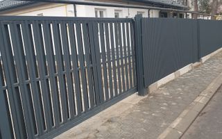 Schimb casă în Iași Cantemir zonă centrală, renovată, curată, - Poză 1