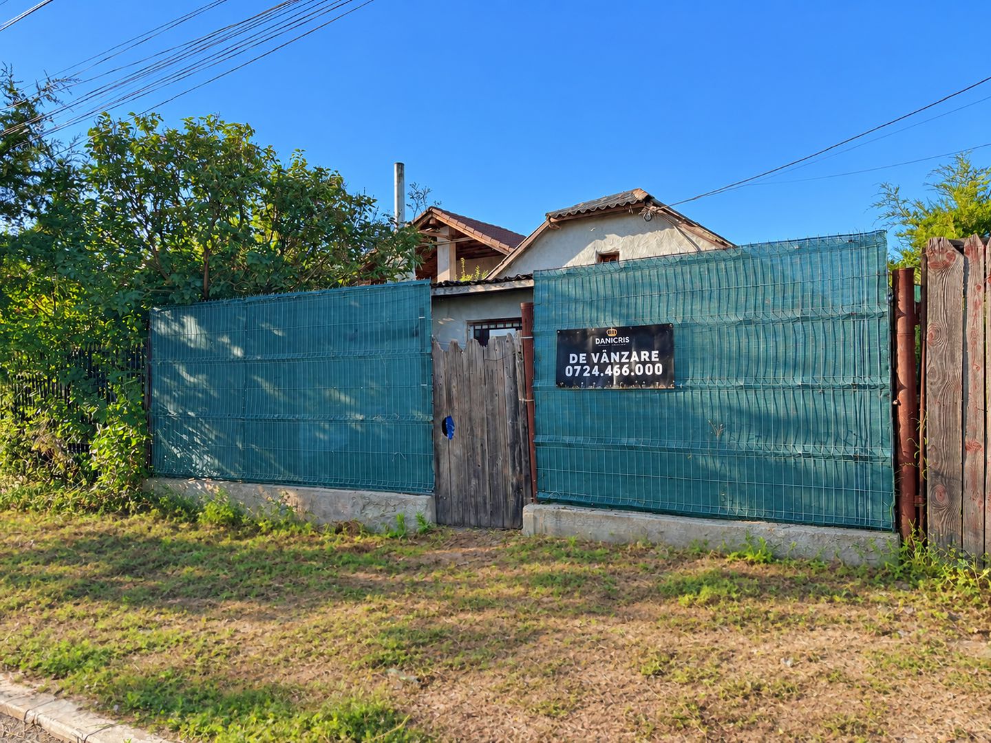 Casă cu teren 460mp | Valu lui Traian - Poză 2