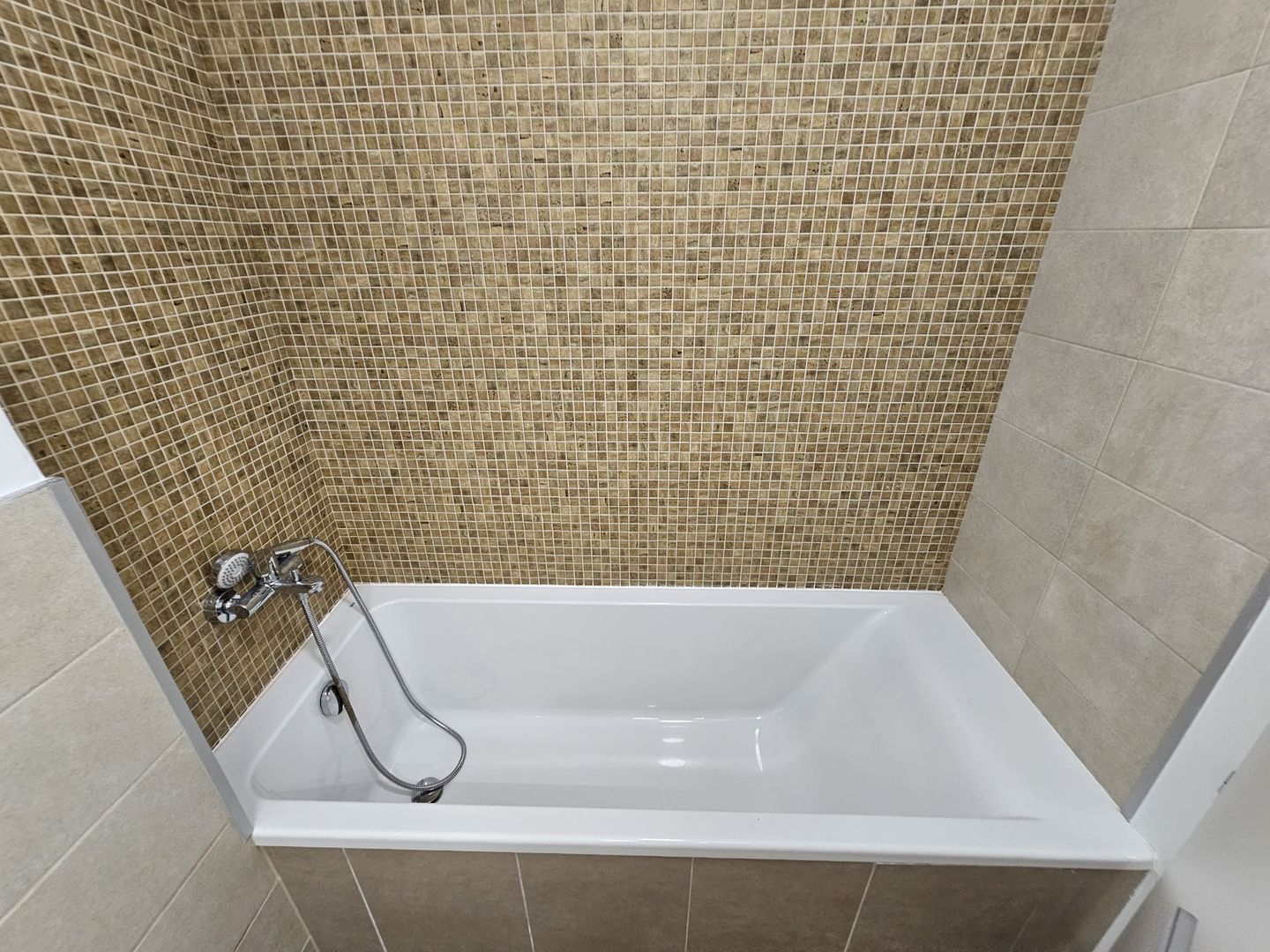 3 camere Iancu Nicolae Padurea baneasa - Poză 5