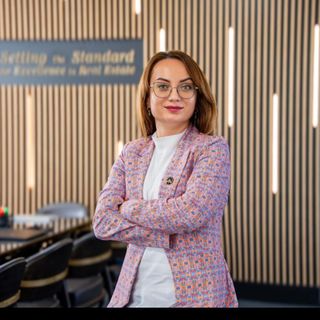 Corina Nan - Elite Exclusiv