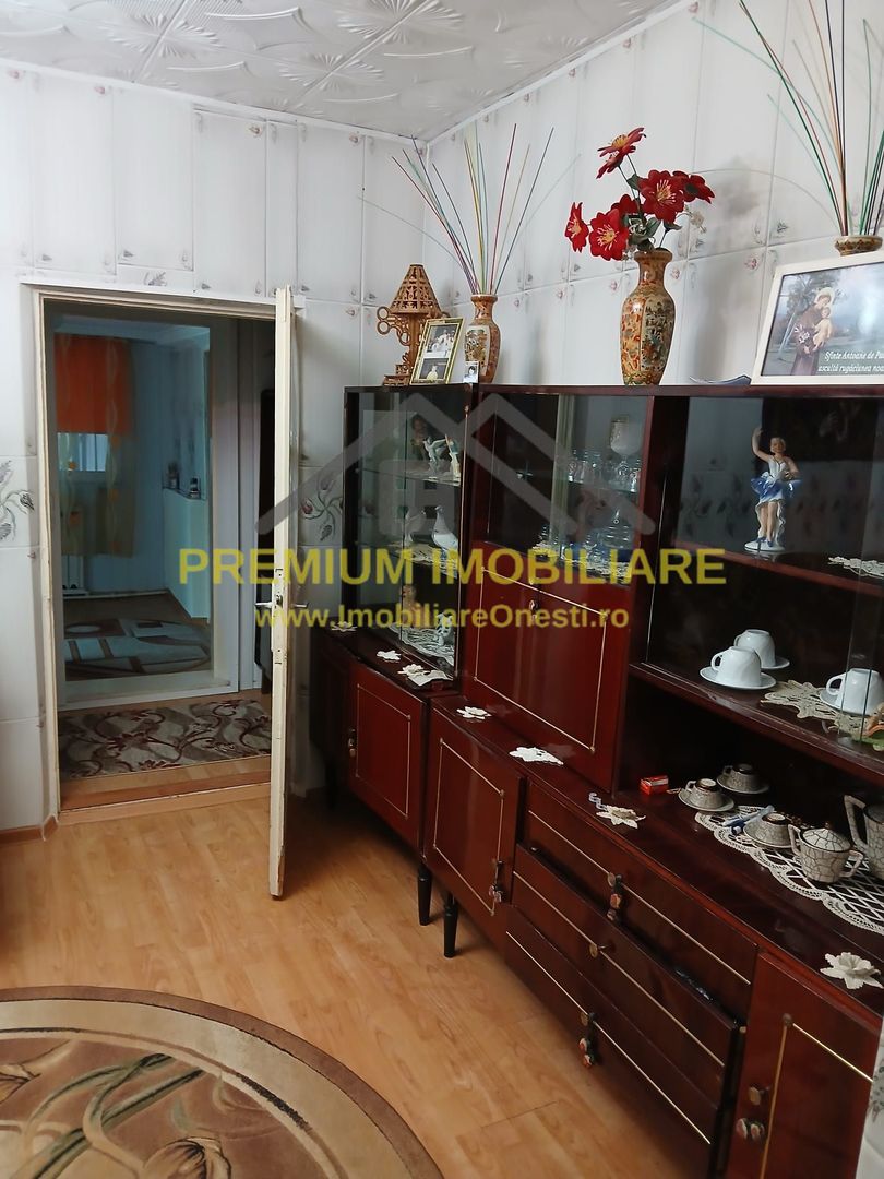 Casă 5 camere, 137 mp utili, 960 mp teren, 10 km de Onești - Poză 3