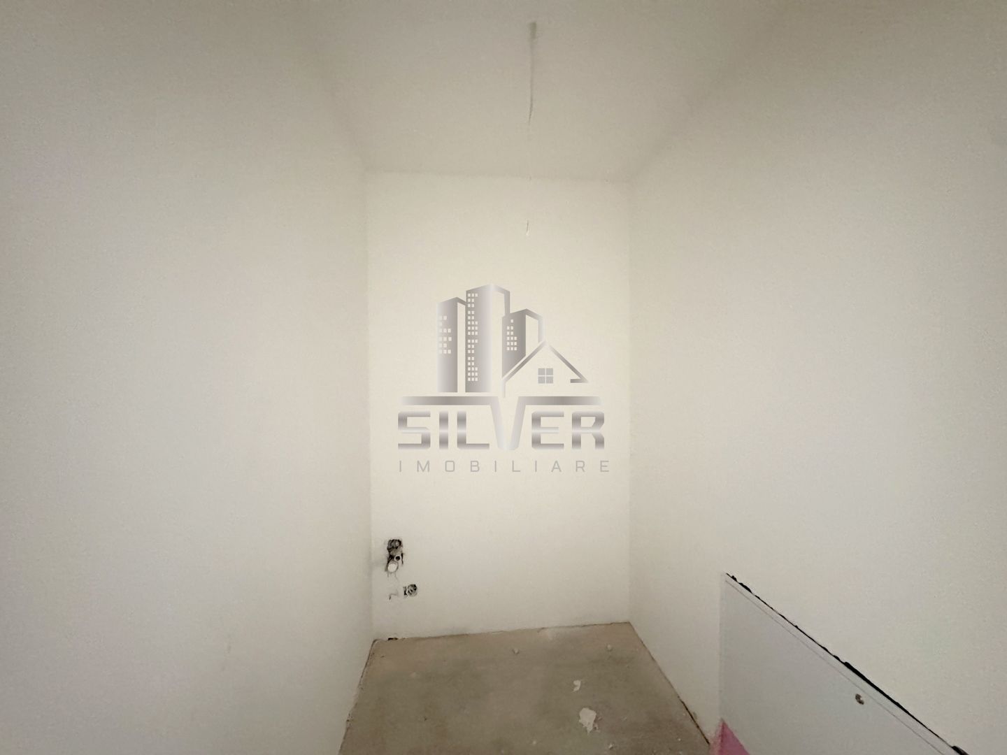Apartament cu 3 camere/93 mp/CF/zona C-tin Brancusi. - Poză 11