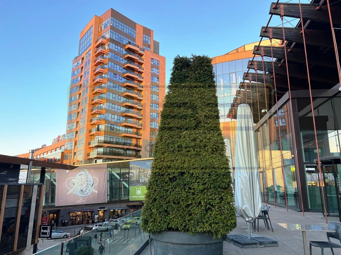 Apartament 2 camere+parcare Cetru Palas Mall - Poză 35