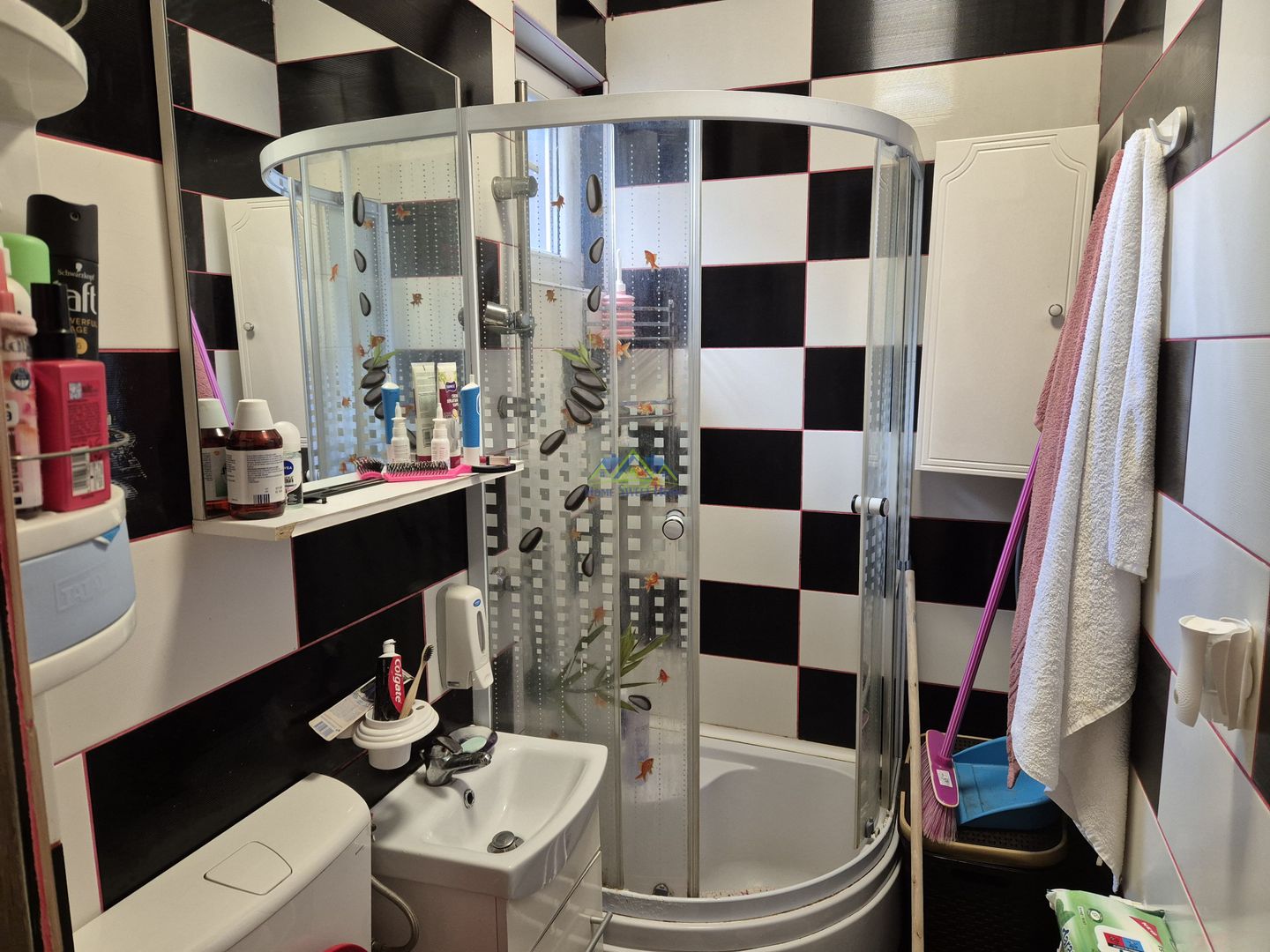 Vand apartament 3 cam. 45mp, Delavrancea(M6), et. 4 acoperit, renovat! - Poză 6