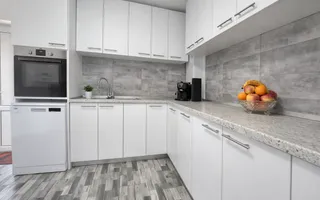 Casă  Ploiești – 215 Mp Utili | Strada Cașin | Teren 255 Mp | Renovat - Poză 13