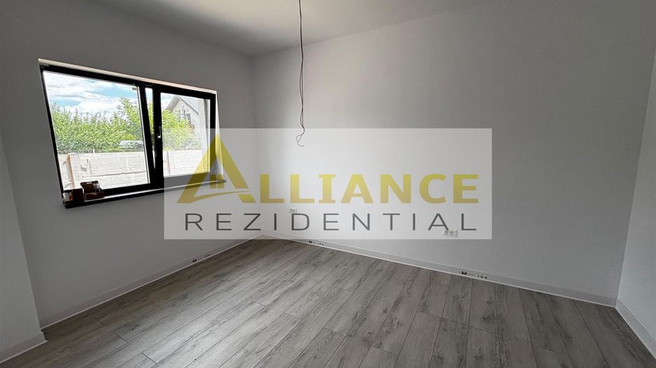 Casă individuală 4 camere 2 băi  130 metri utili! - Poză 5