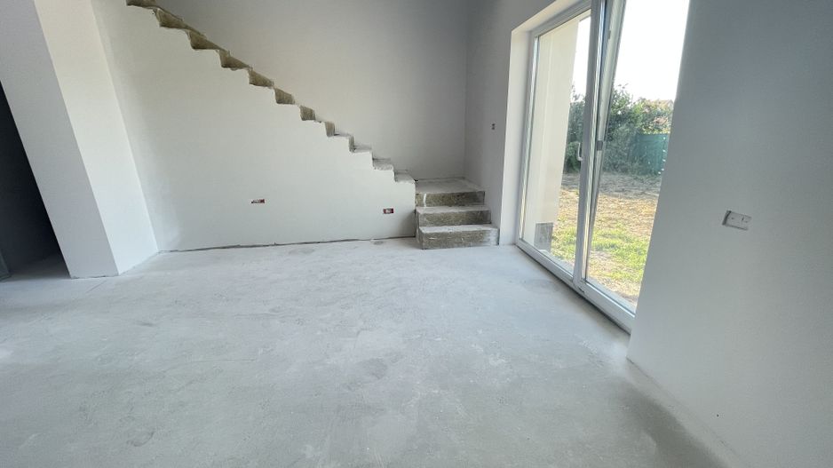 Comision 0% -Triplex  P+1E+M-Sacalaz -finisaje la alegere - Poză 42