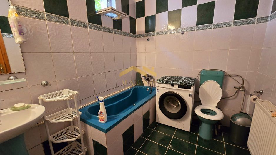 Casa de vanzare cu teren mare pe Ady Endre Aradul nou - Poză 13