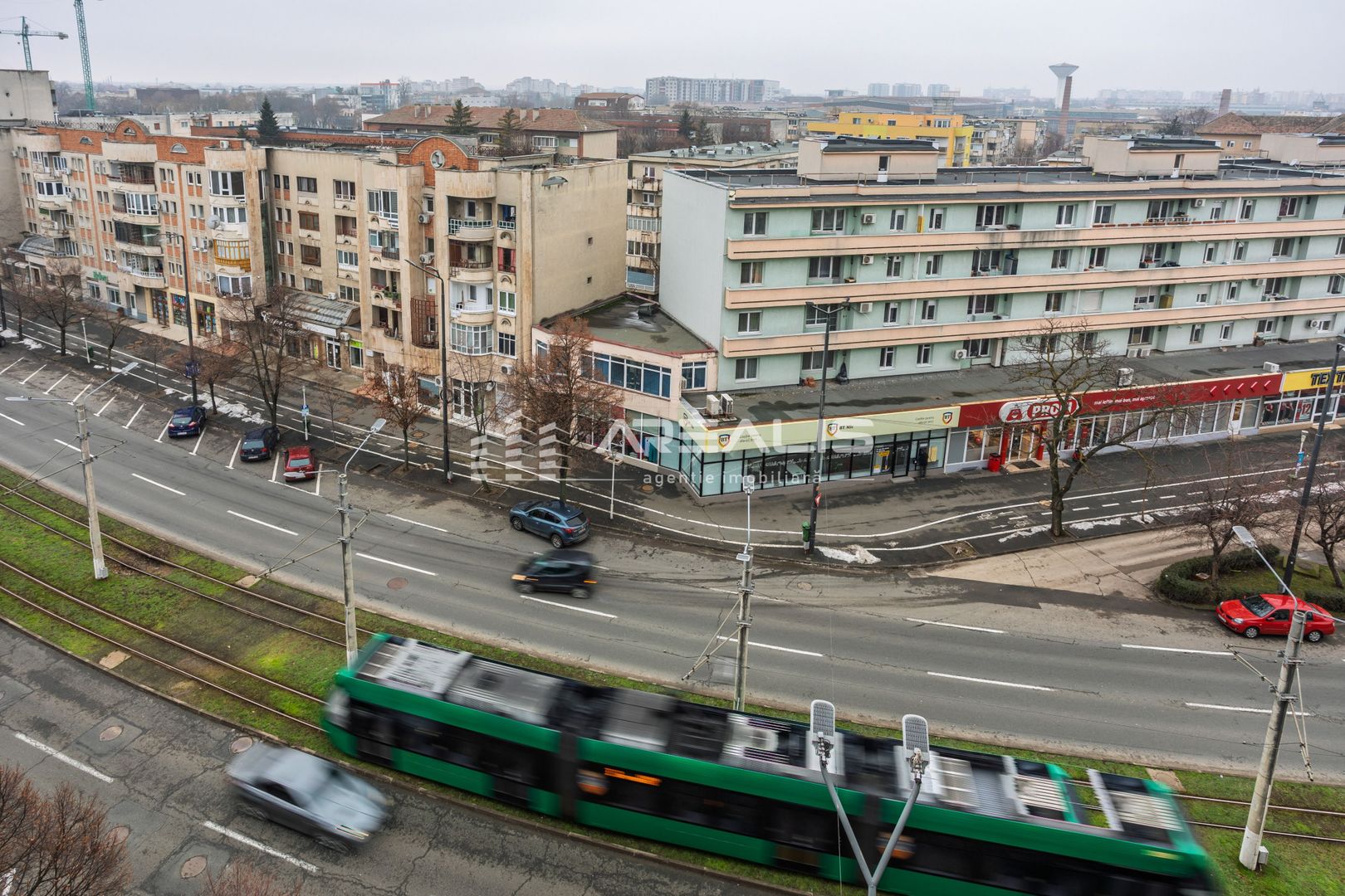 De închiriat -Apartament 3 camere, decomandat, zonă centrală - Poză 5