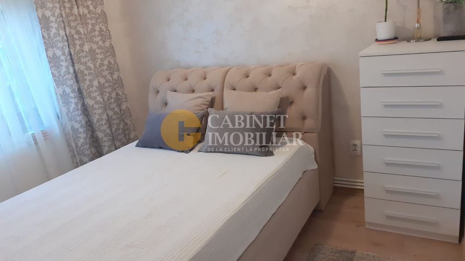 3 camere decomandat- Etaj 2- Renovat - Zona Alexandru cel Bun/ Minerva - Poză 3