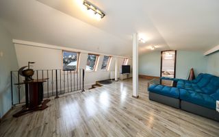 Casă deosebită de vânzare în centrul Brașovului - Poză 32