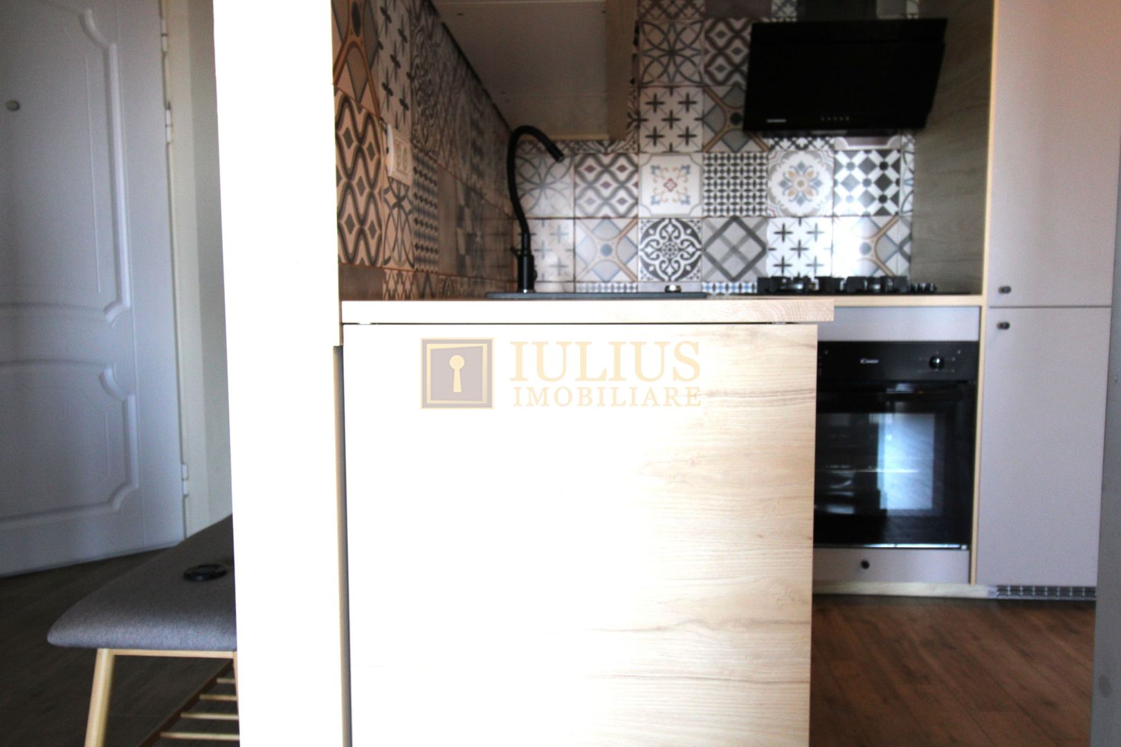 2 camere in Dumbravita in bloc nou cu parcare langa clinica Medicis - Poză 9