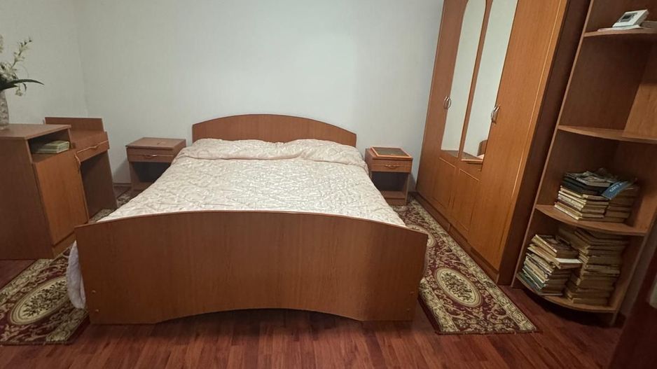 Casă de vânzare pe strada Sabarului - Poză 4