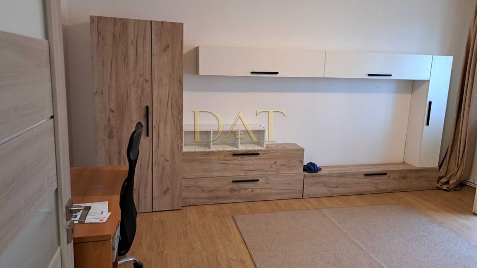 Apartament cu 3 camere | decomandat | Calea Florești | - Poză 3