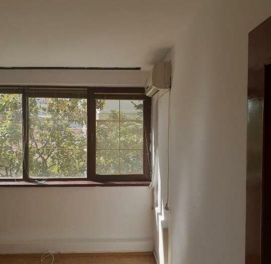 Apartament 3 camere de vanzare pe Bd. Dimitrie Cantemir - Poză 1