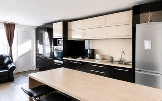 Apartament cu 3 camere de inchiriat in imobil tip vila, Eugen Ionesco - Poză 2