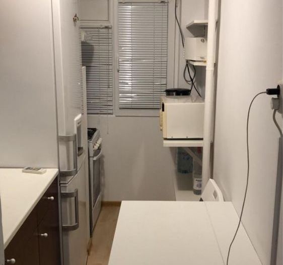 Apartament 2 camere semidecomandat strada Lamotesti - Poză 4