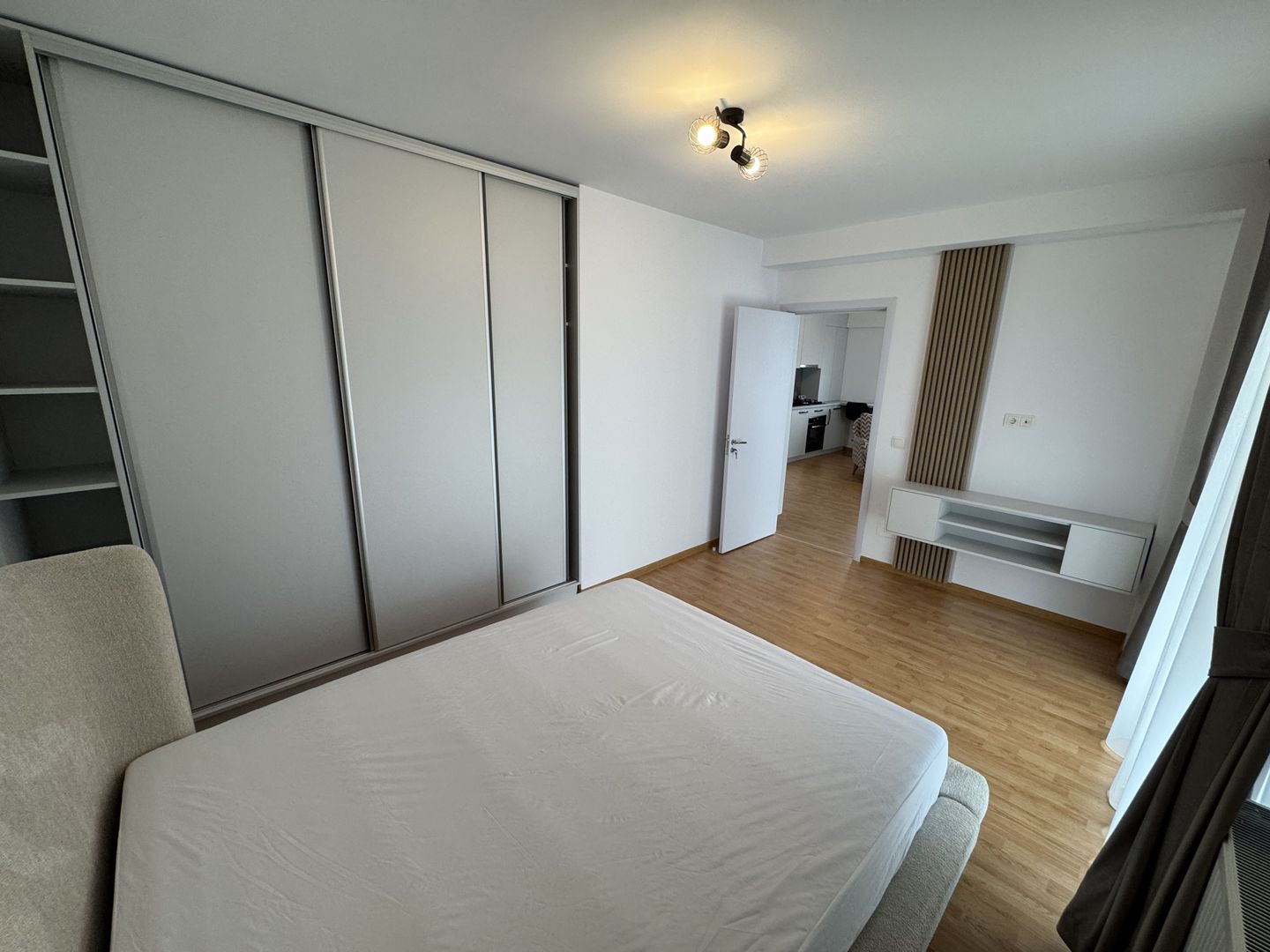 Ap 2 camere Otopeni 23 august, PRIMA CHIRIE, LUX - Poză 5