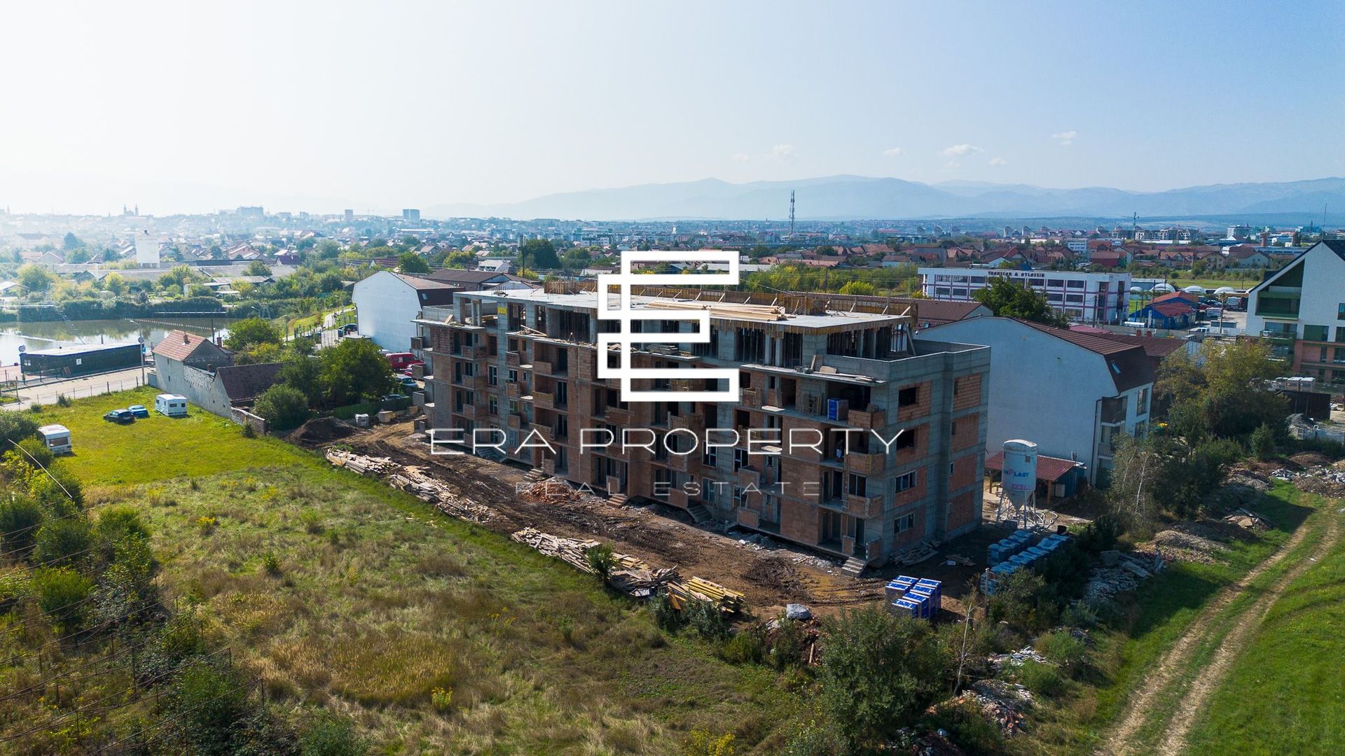 Apartament 2 camere LA CHEIE in Sibiu - Lacul lui Binder - Poză 6