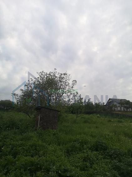 Casă cu 2 camere și hol în Cotu Morii - Poză 1