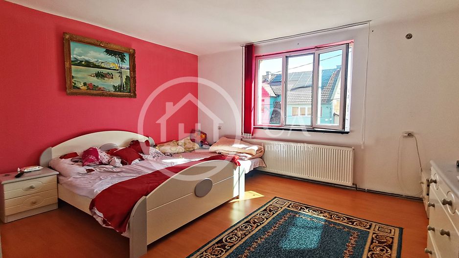 Casa de vanzare cu 4 camere, in zona Iosia, Oradea - Poză 1