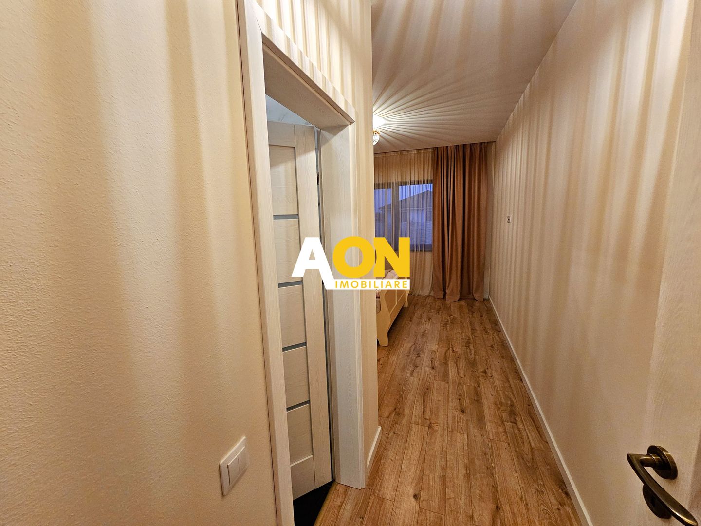 Casa 4 camere, 424 mp teren, partial mobilata, cartier Orizont - Poză 10