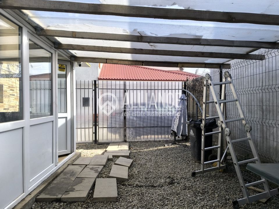 BRATIANU 2 COCOSI(COD03) - Casa si curte cu utilitati incluse ! - Poză 21