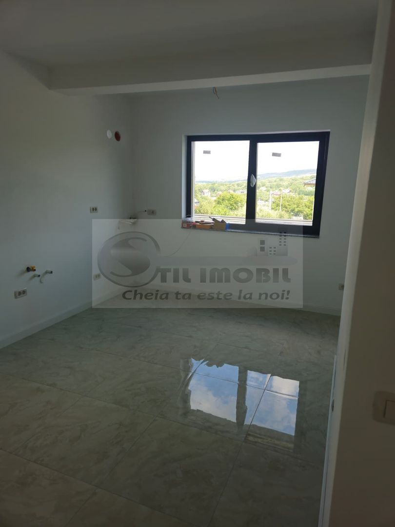 Casă de vânzare, zona Bârnova, jud. Iași - Poză 4