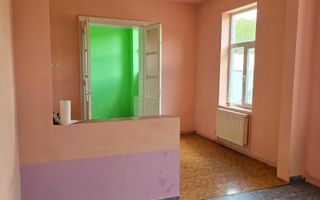 Casa individuala in zona Bogdanesti-Favorit - Poză 3